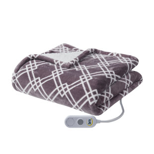 Noble excellence heated discount throw